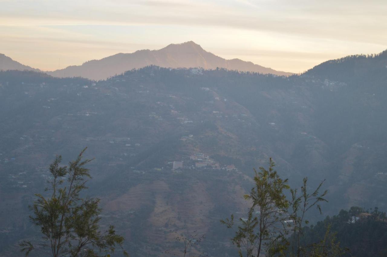 Spangle Heights Shimla, Suites And Residences Экстерьер фото